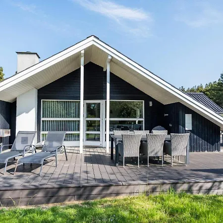 Holiday Xcviii Vakantiehuis *